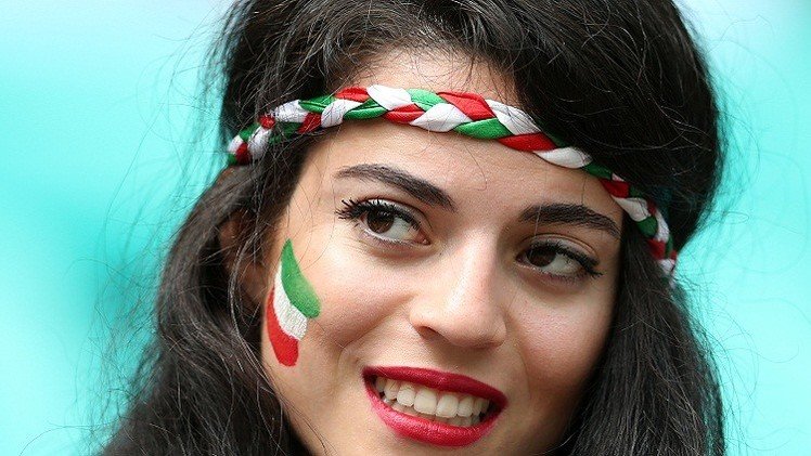 بالصور.. ميسي يتألق وجميلات إيران يودعن المونديال مكسورات الخاطر