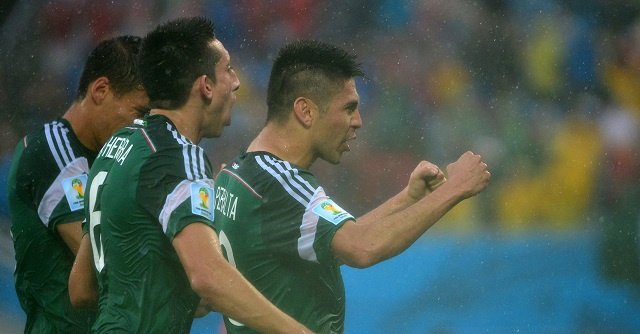 بالصور.. المكسيك تفوز على الكاميرون 1-0 في المجموعة الأولى لمونديال البرازيل