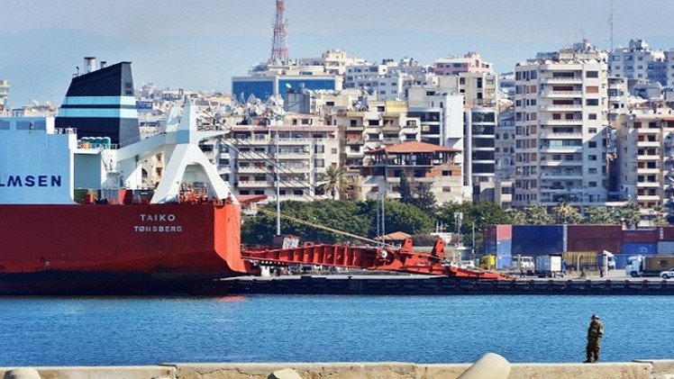 السفينة "كيب راي" الأمريكية تبدأ عمليات تدمير آخر شحنة من الكيماوي السوري