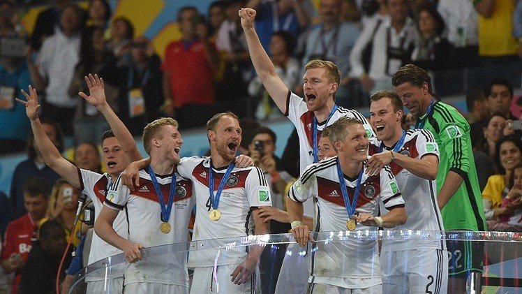 المنتخب الألماني.. تتويج عمالقة وأداء بطولي