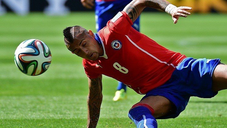 سعر اللاعب التشيلي فيدال يعرقل انتقاله إلى مانشستر يونايتد