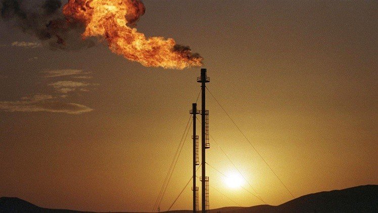 سوناطراك الجزائرية نحو استثمار 100 مليار دولار بحلول عام 2018