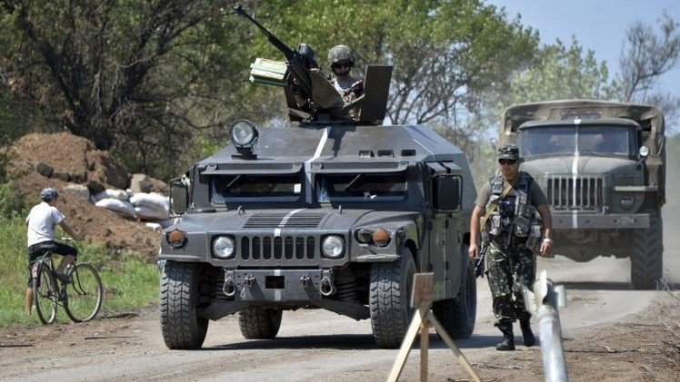 قوات الدفاع الشعبي: الجيش الأوكراني يدخل مدينة شاختيورسك