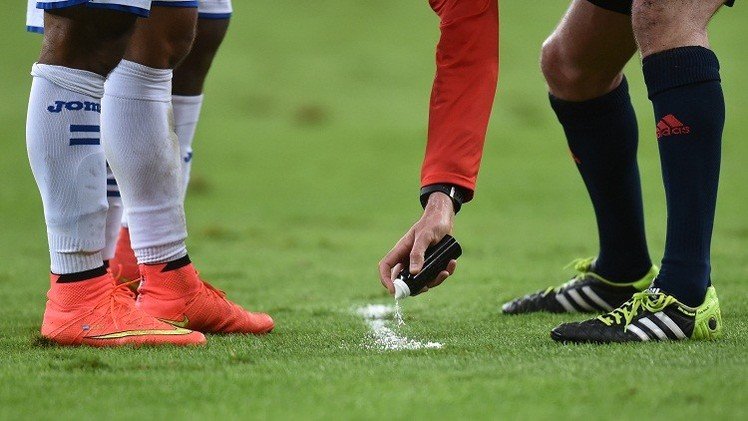 الاتحاد الألماني سيستخدم رشاش كأس العالم في البوندسليغا