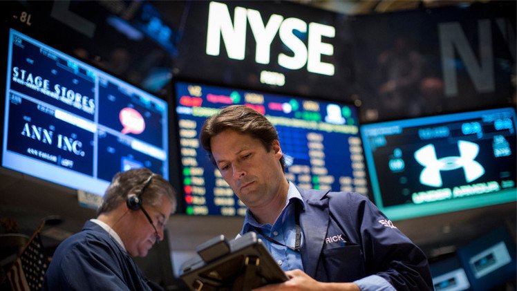 المؤشر الأمريكي "S&P500" يتجاوز مستوى 2000 نقطة لأول مرة