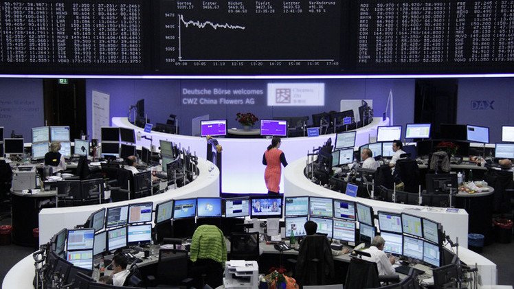 أسهم أوروبا تقلص مكاسبها والبريطانية ترتفع بعد العطلة