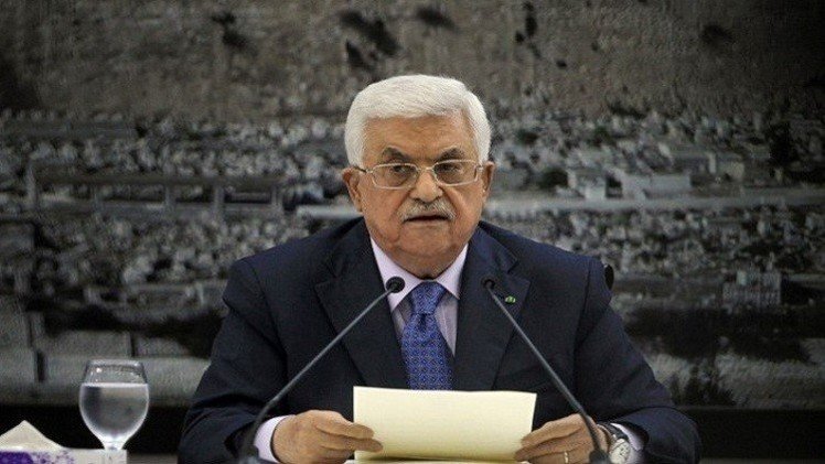 عباس يعلن التوصل إلى اتفاق لوقف إطلاق النار في غزة يبدأ الساعة السابعة مساء