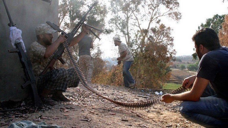 ليبيا.. نحو 10 قتلى في معارك بين قوات حفتر وإسلاميين ببنغازي