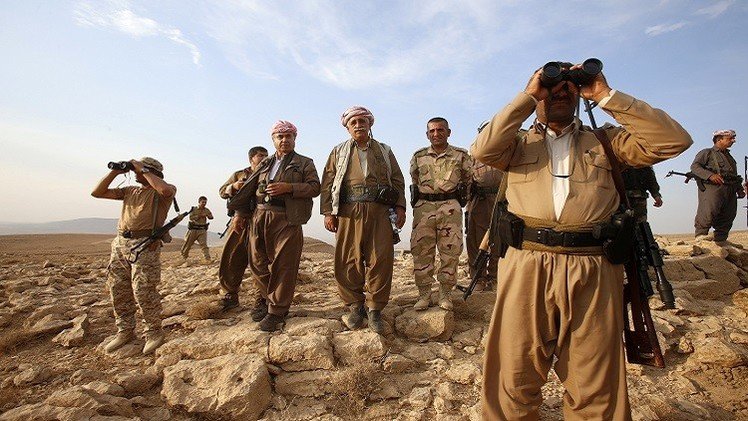 طائرات أمريكية تقصف مقاتلي "الدولة الإسلامية" وتسقط مساعدات قرب آمرلي