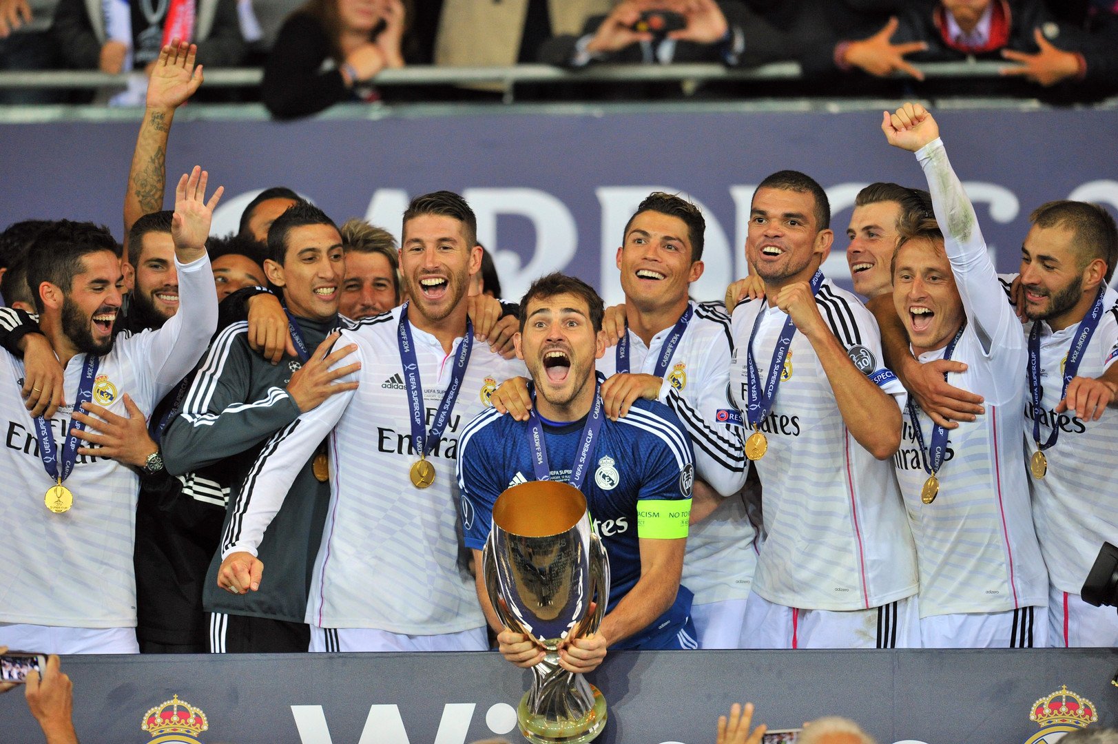  ريال مدريد يتوج بلقب كأس السوبر الأوروبية 2014