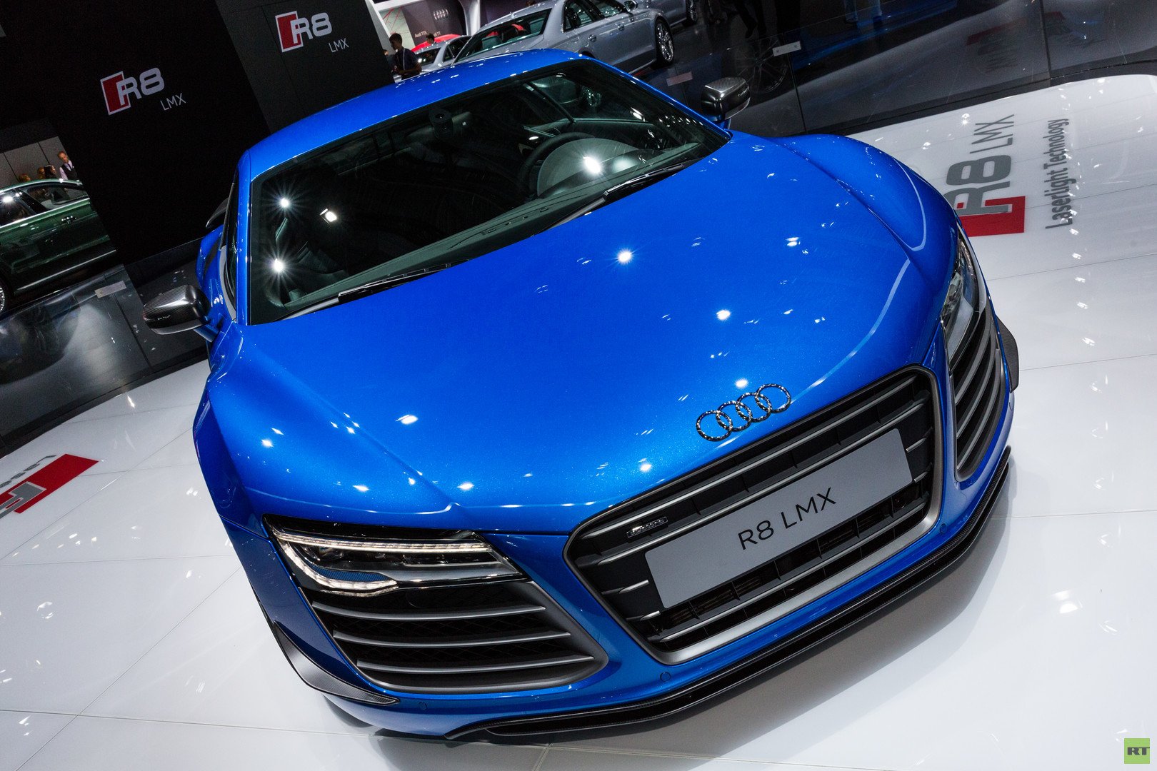 AUDI R8 LMX