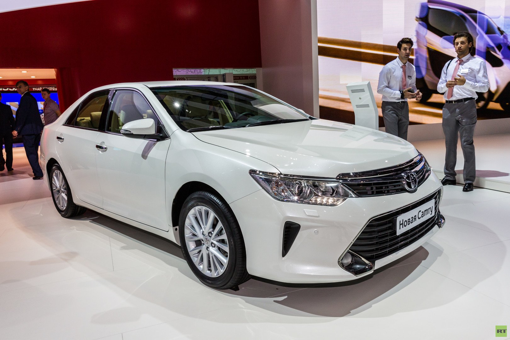 TOYOTA CAMRY 