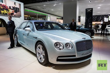BENTLEY FLYINGSPUR V8