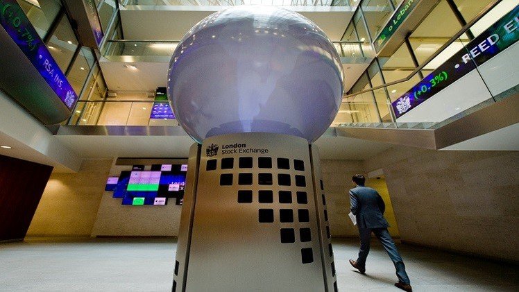 تباين في أداء المؤشرات الأوروبية خلال تداولات بداية الأسبوع