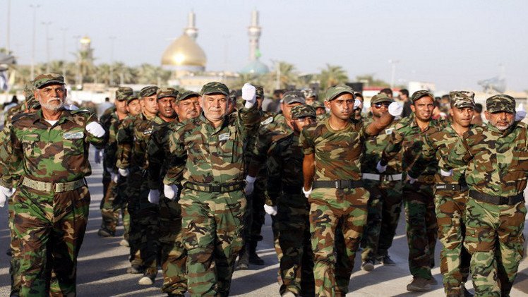 أهالي جنود أعدمهم "الدولة الإسلامية" يقتحمون البرلمان العراقي