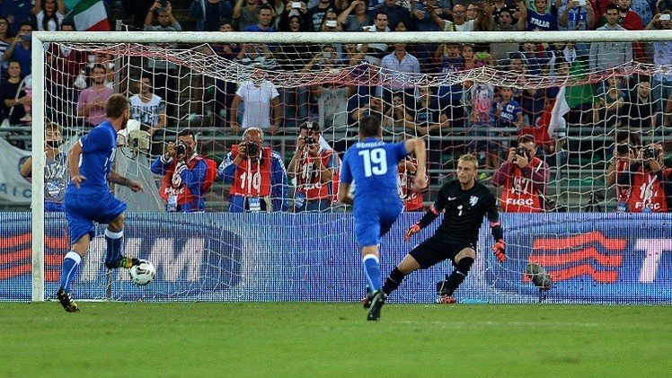 بالفيديو.. إيطاليا تهزم هولندا بهدفين وديا