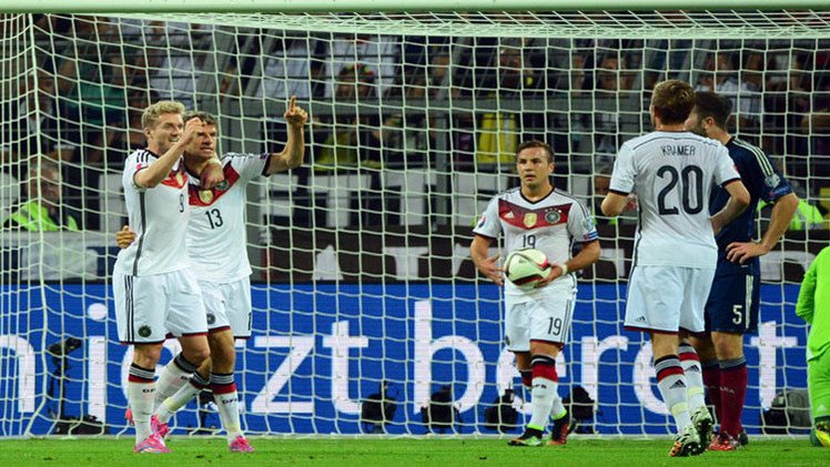 بالفيديو .. عجلة الماكينات الألمانية تبدأ بالدوران في تصفيات "يورو 2016"