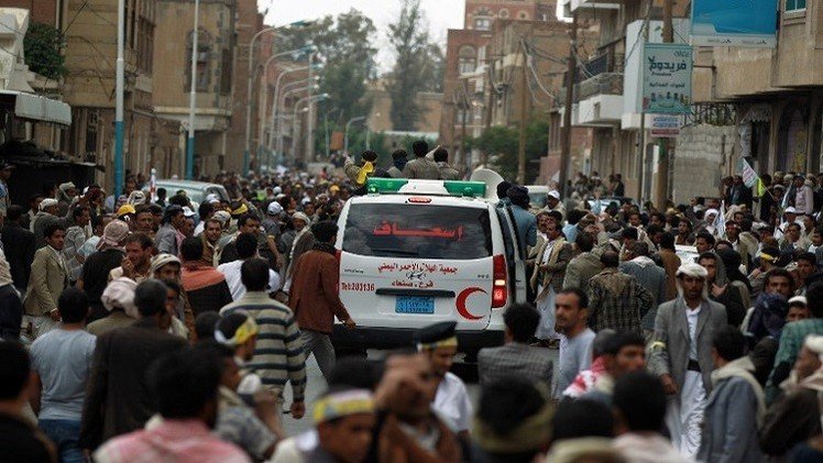 تجدد الاشتباكات في صنعاء بين الحوثيين والجيش وإقالة مدير شرطة العاصمة