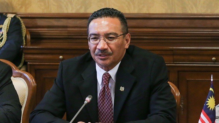 وزير الدفاع الماليزي: كل ما نريده هو الحقيقة