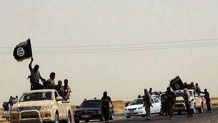 الاستخبارات الأمريكية تقدر عدد مقاتلي "الدولة الإسلامية" بنحو 30 ألفا