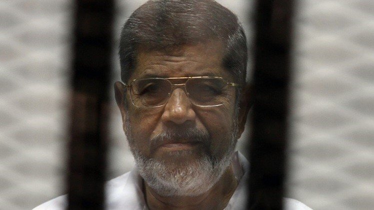 مصر.. تأجيل النظر في قضية "تخابر مرسي مع حماس 