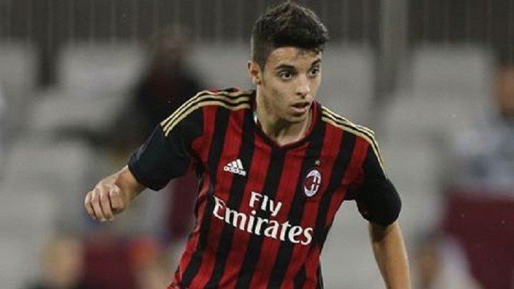 لاعب مغربي الأصل يغير اسمه للالتحاق بمنتخب أسود الاطلسي
