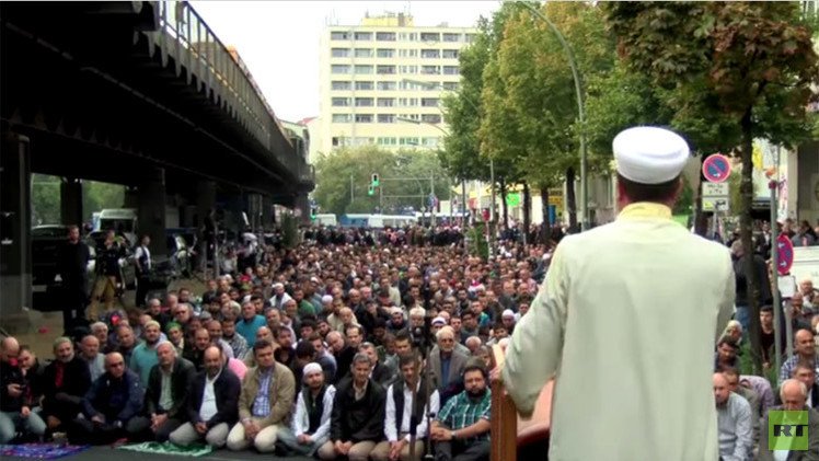بالفيديو.. تظاهرة ضد "الدولة الإسلامية" في برلين