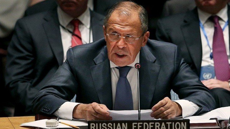 لافروف يؤكد للعبادي استعداد روسيا لمواصلة دعم العراق ضد الإرهاب