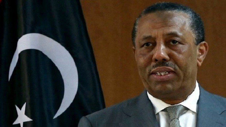 الحكومة الليبية الجديدة برئاسة الثني تؤدي اليمين