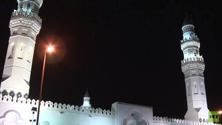 زيارة مسجدي قُباء والنبوي قبل أداء ركن الحج الأعظم