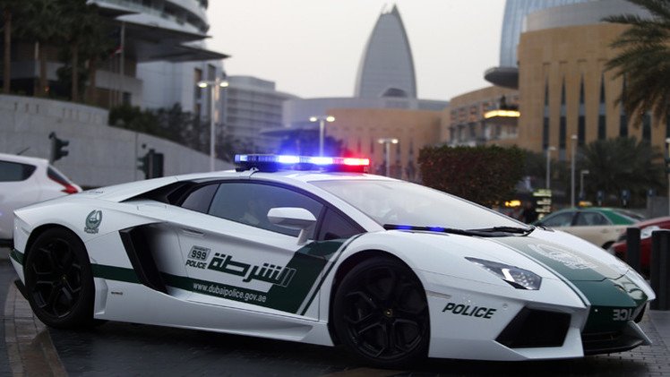 نظارات غوغل الذكية تساعد شرطة دبي في مكافحة الجريمة 