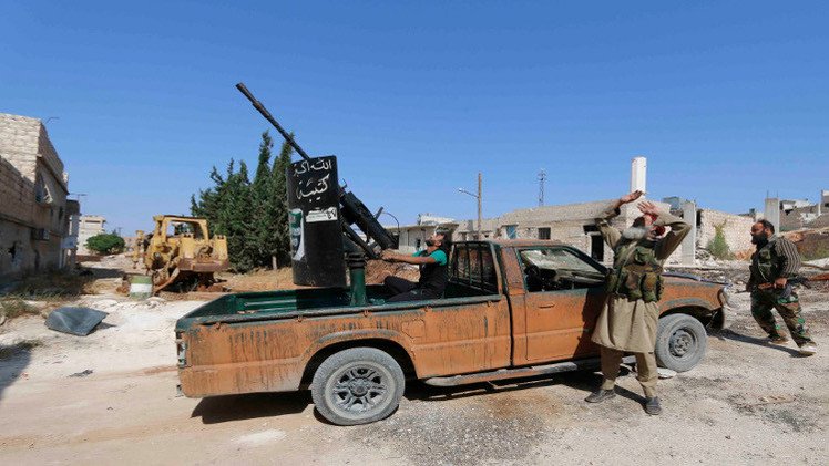 صحيفة بريطانية: القطري السبيعي يقوم بتمويل المسلحين بسورية والعراق