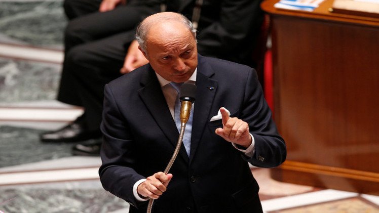 فابيوس: لا ننوي حاليا محاربة "الدولة الإسلامية" بسورية