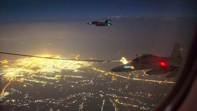 أستراليا توجه أول ضرباتها الجوية لـ "داعش" في العراق