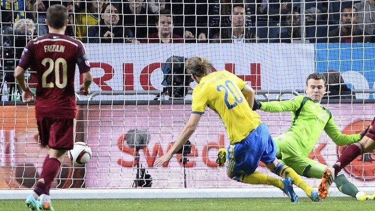 روسيا تتعادل مع السويد في تصفيات "يورو 2016"