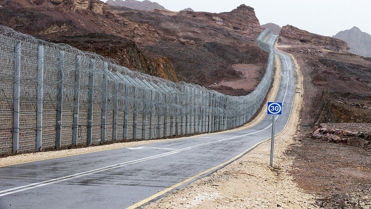 تعرض دورية عسكرية إسرائيلية لإطلاق نار على الحدود مع مصر