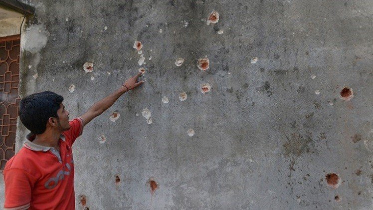 تجدد تبادل إطلاق النار بين الهند وباكستان في كشمير
