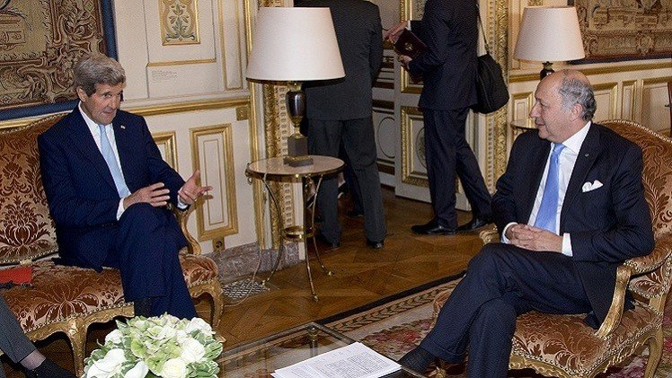 كيري وفابيوس يبحثان الوضع في أوكرانيا وزحف "داعش" في سورية والعراق