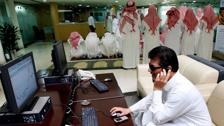 هبوط بورصتي السعودية ودبي خلافا لبورصة قطر