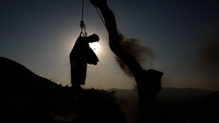 بريطانيا تهدد المتطرفين من مواطنيها بعقاب من القرون الوسطى