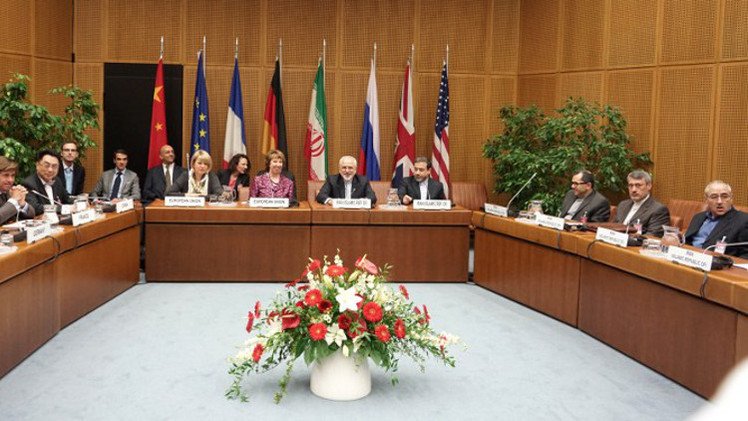 ريابكوف: إجراء مشاورات بشأن ملف ايران النووي الشهر المقبل