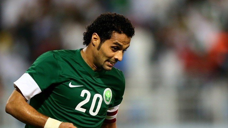  القحطاني يتعهد بتتويج فريقه الهلال بدوري أبطال آسيا