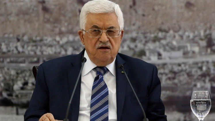 عباس: نعلم من قام بتفجيرات غزة ضد قيادي فتح
