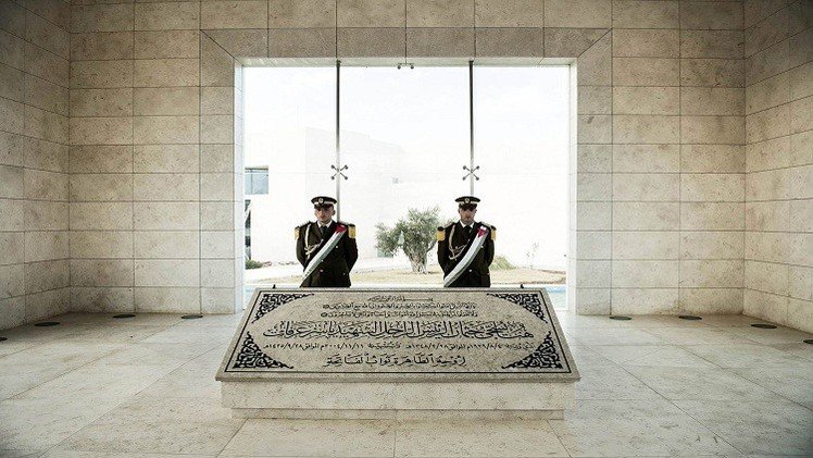 صور في الذكرى العاشرة لرحيل ياسر عرفات
