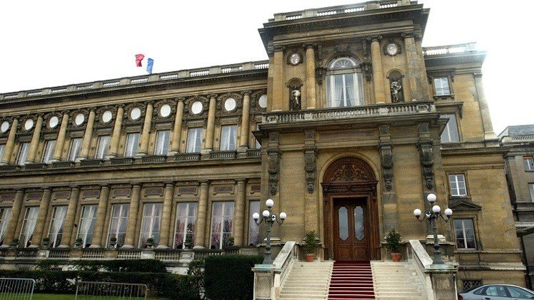 باريس تهدد بمعاقبة معرقلي "الانتقال الديمقراطي" في ليبيا 