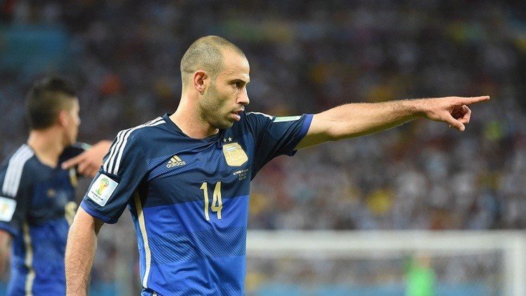 ماسكيرانو: التنافس بين ميسي ورونالدو طبيعي وكلاهما الأفضل