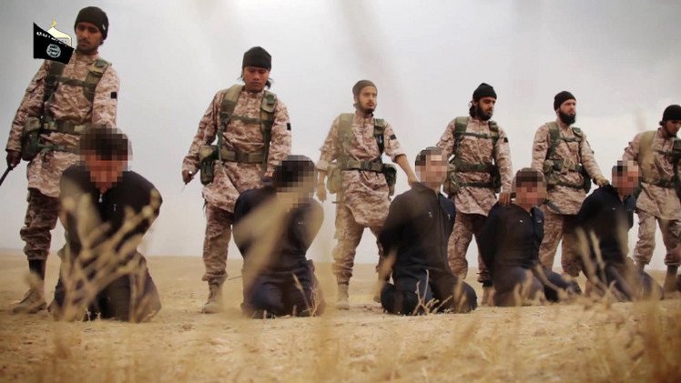هولاند يقر بوجود فرنسيين في فيديو "داعش" الأخير 