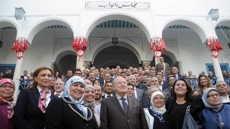 تونس.. المجلس الوطني التأسيسي يعقد جلسة ختامية