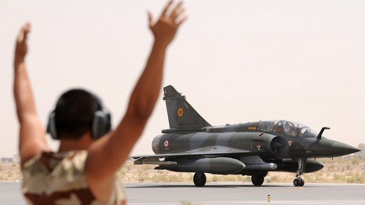 مقاتلات فرنسية في الأردن لضرب "داعش"