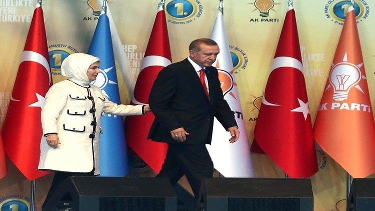 أردوغان لنساء تركيا: لا مساواة بين المرأة والرجل